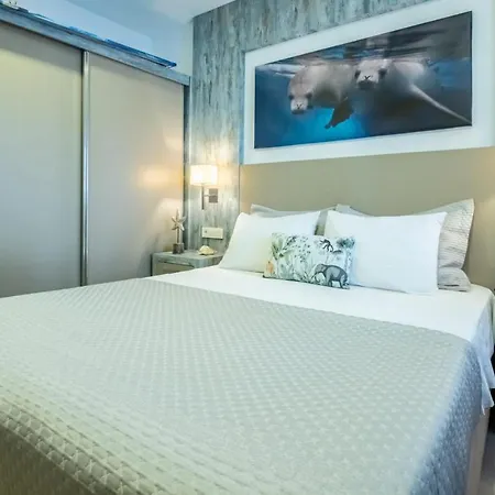 Seafront Flat With Excellent Sea View In Bodrum