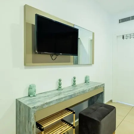 Seafront Flat With Excellent Sea View In Bodrum