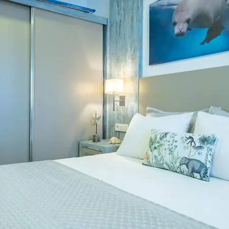 Seafront Flat With Excellent Sea View In Apartment Bodrum